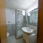 Pandy Apartment Rom